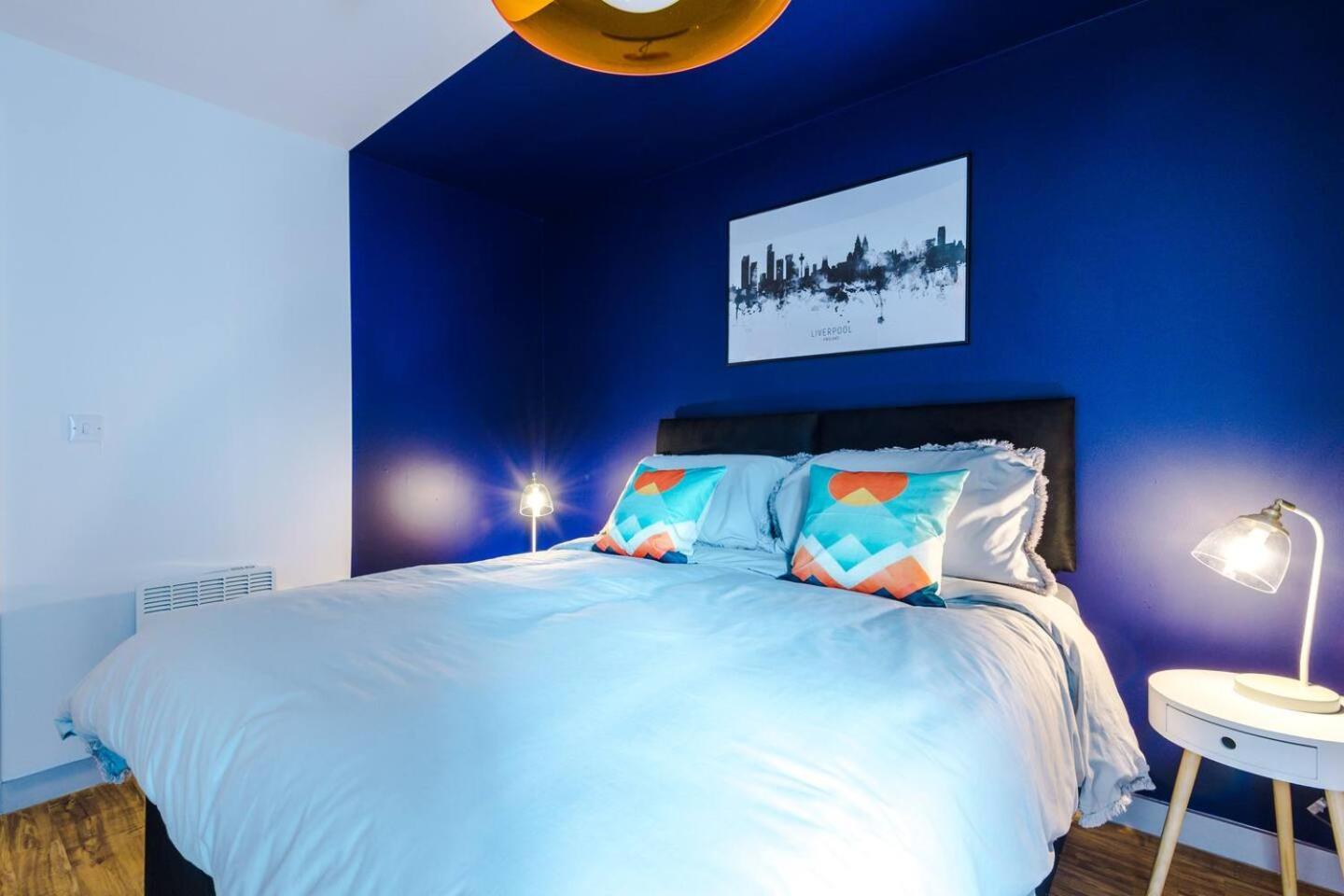 High Reviewed 1-Bed With Parking Central Location リヴァプール エクステリア 写真
