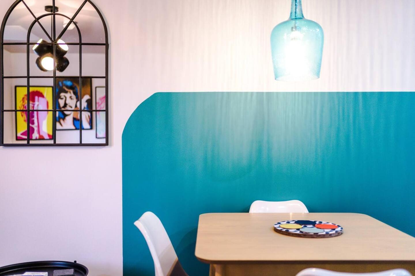 High Reviewed 1-Bed With Parking Central Location リヴァプール エクステリア 写真